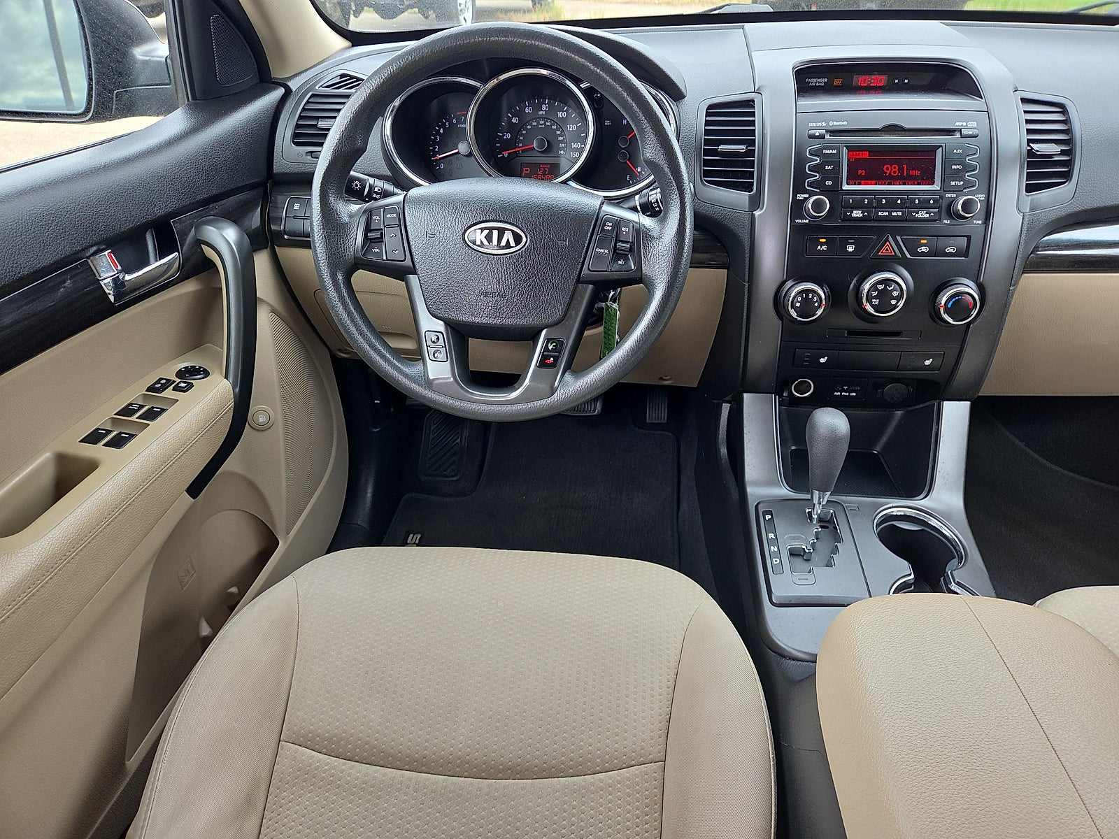 2012 Kia Sorento LX