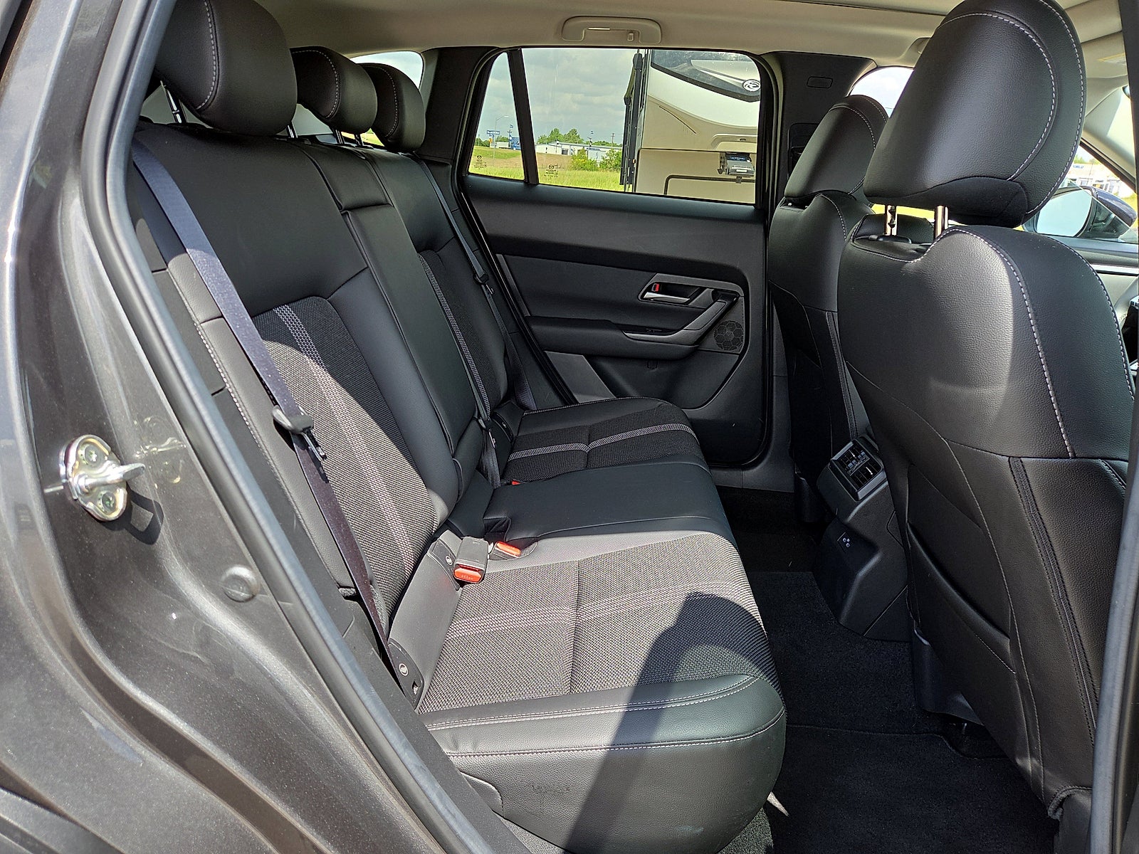 2025 Mazda Mazda CX-50 2.5 S Premium Package
