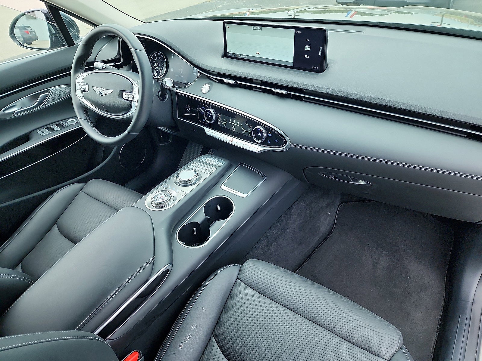 2025 Genesis GV70 2.5T