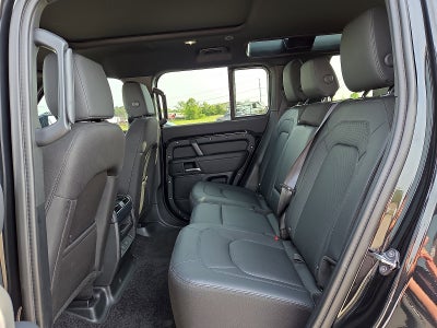 2025 Land Rover Defender S