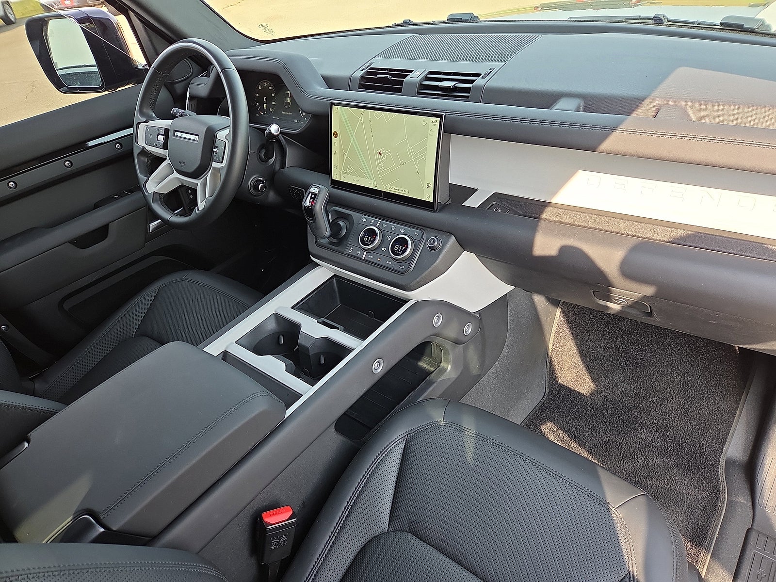 2025 Land Rover Defender S