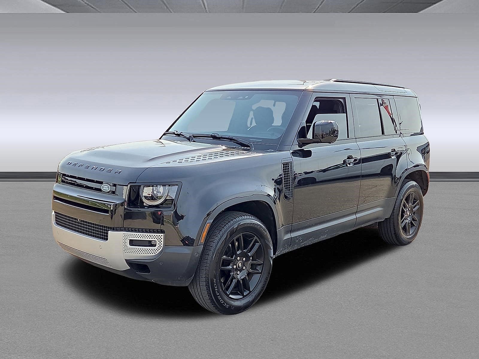 2025 Land Rover Defender S