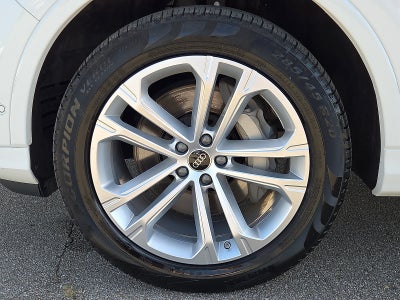 2025 Audi Q7 Premium Plus