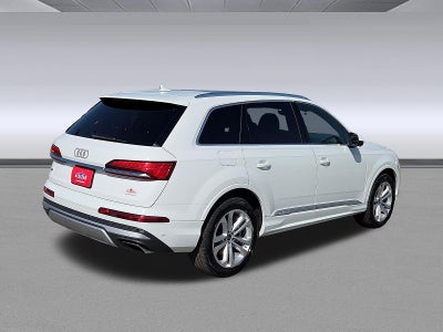2025 Audi Q7 Premium Plus