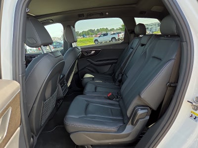 2025 Audi Q7 Premium Plus