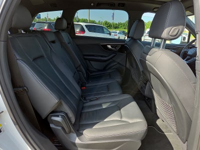 2025 Audi Q7 Premium Plus