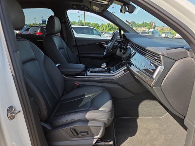 2025 Audi Q7 Premium Plus