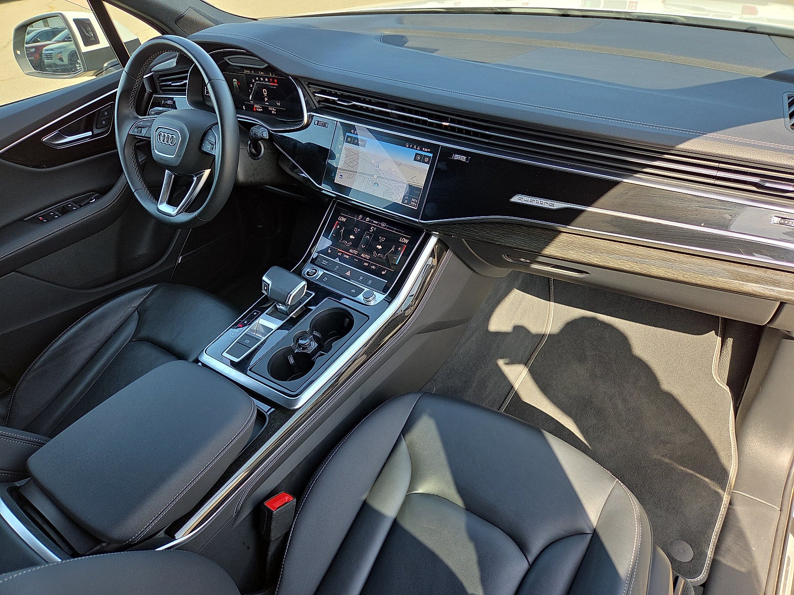 2025 Audi Q7 Premium Plus