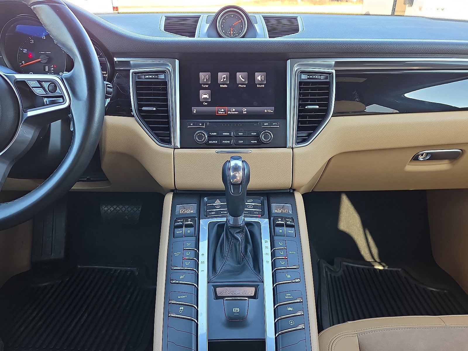 2018 Porsche Macan AWD