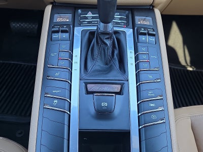 2018 Porsche Macan AWD