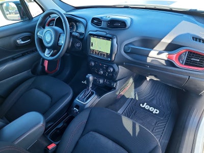 2023 Jeep Renegade Trailhawk