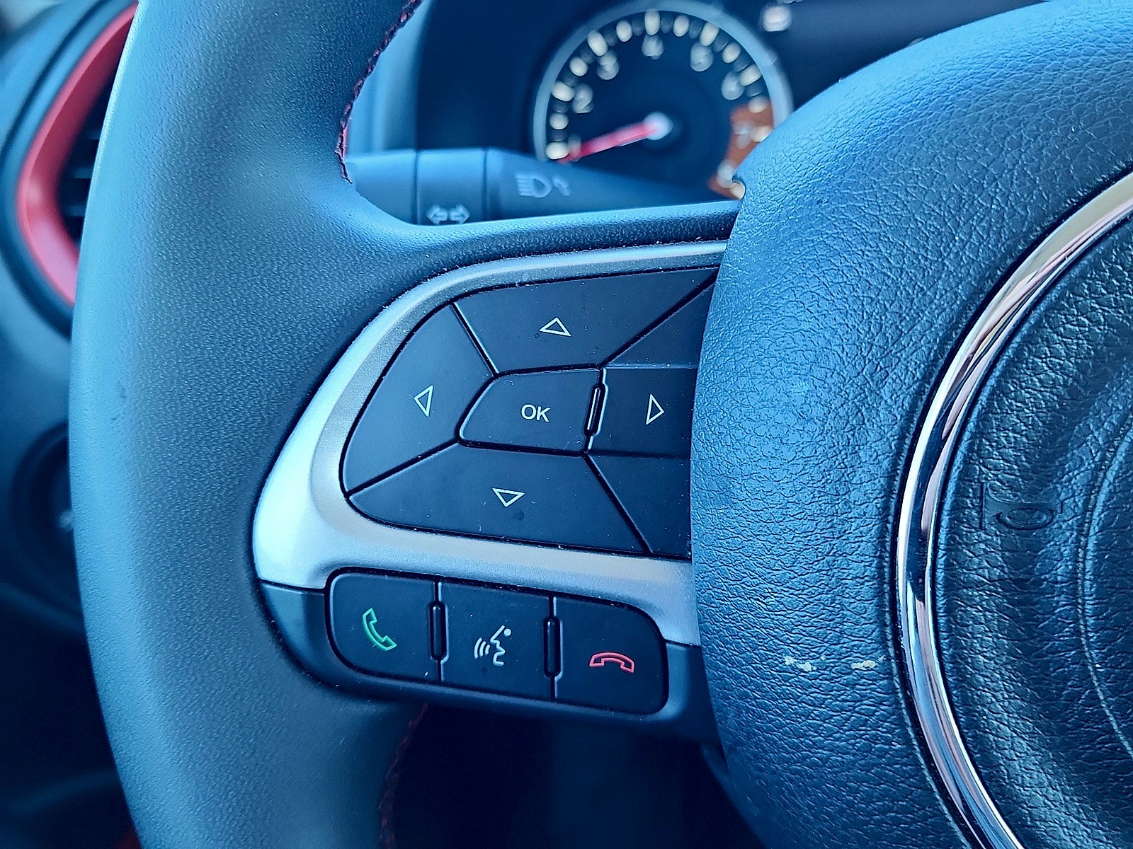 2023 Jeep Renegade Trailhawk