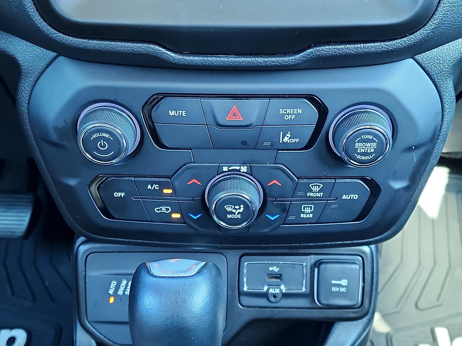 2023 Jeep Renegade Trailhawk