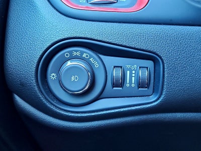 2023 Jeep Renegade Trailhawk